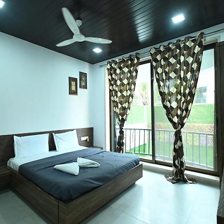 Emerald Villa Lonavala Esterno foto